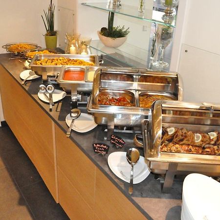Fehren Einfach Gut Hotel Lingen Bagian luar foto