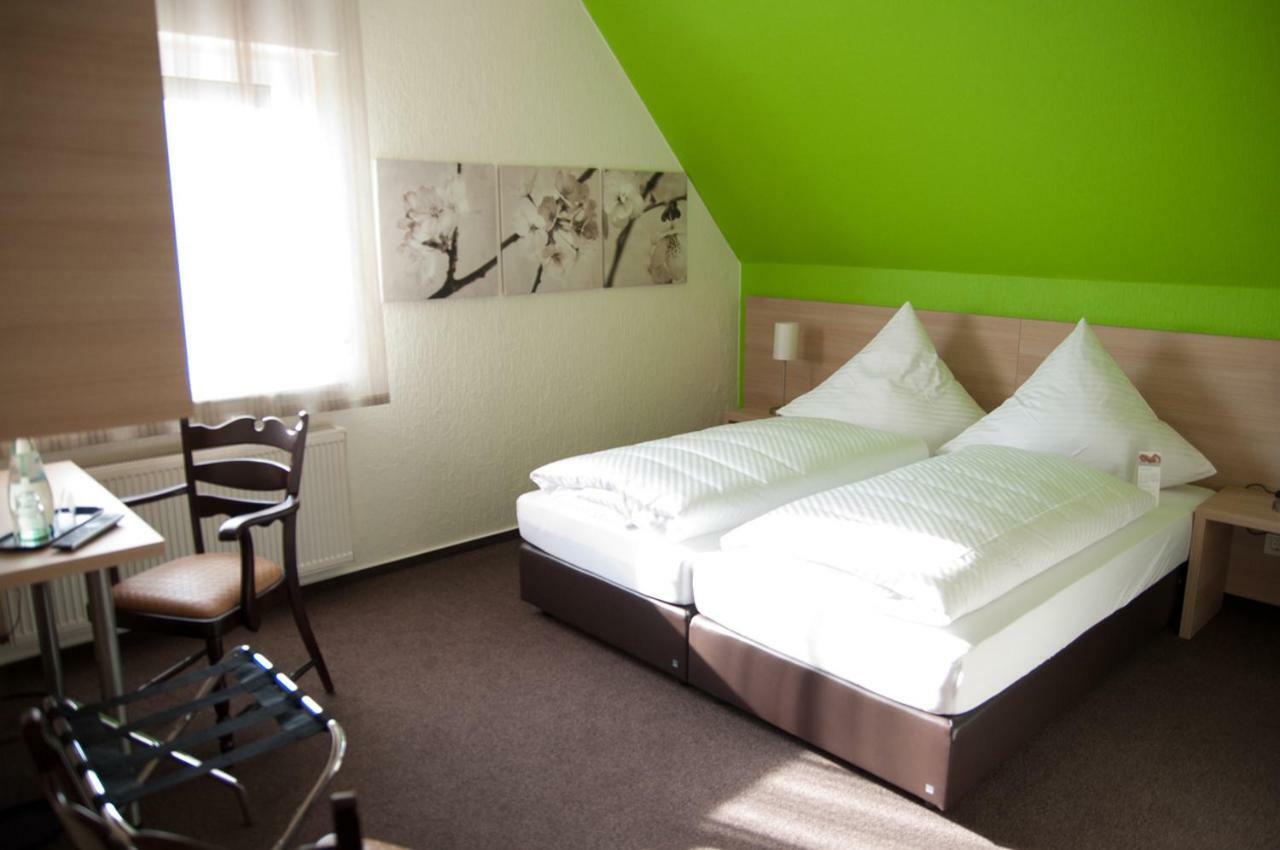 Fehren Einfach Gut Hotel Lingen Bagian luar foto